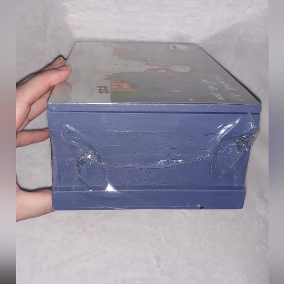 Vintage BUILD A SNOWMAN KIT IN WOOD BOX - Picture 6 of 10